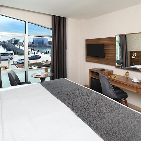 Adana Taskoeprue Hotel Buitenkant foto